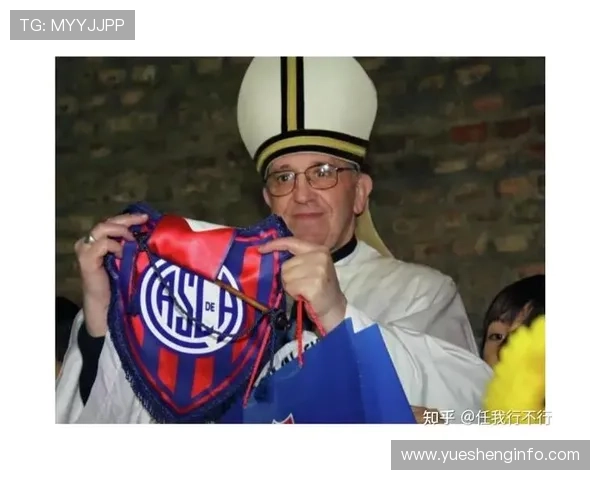 出生在富裕家庭的足球明星们的奢华生活与职业生涯的交织探讨 出生在富裕家庭的足球明星们的奢华生活与职业生涯的交织探讨