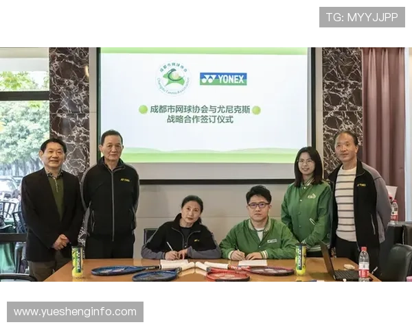 广州网球队与成都网球队赛后复盘分析比赛经验与战术调整探讨 广州网球队与成都网球队赛后复盘分析比赛经验与战术调整探讨