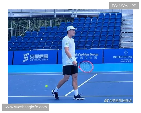 杭州网球队状态变革引发热议球员表现与训练模式的全新探索 杭州网球队状态变革引发热议球员表现与训练模式的全新探索