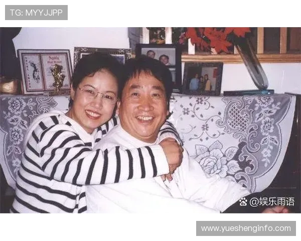 足球明星的情感纠葛与风流韵事揭秘背后的爱情故事与人生选择 足球明星的情感纠葛与风流韵事揭秘背后的爱情故事与人生选择